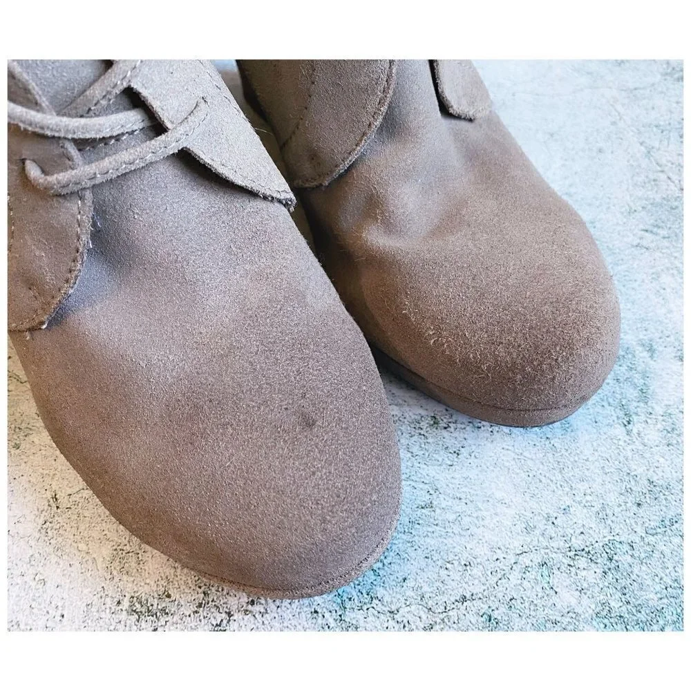 Dolce Vita "Pace" Tan Suede Booties Wedge Heel Lace-Up Women's Size 9.5 - Picture 5 of 10